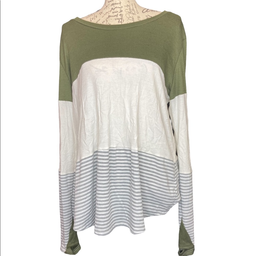 4 for $35 Printed long sleeve top